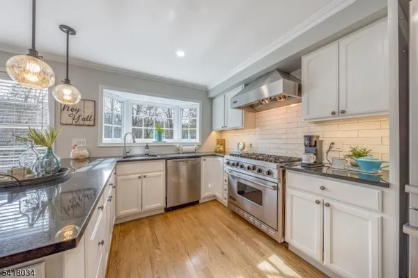 $1,595,000 | 272 Glen Avenue, Short Hills, NJ 07078
