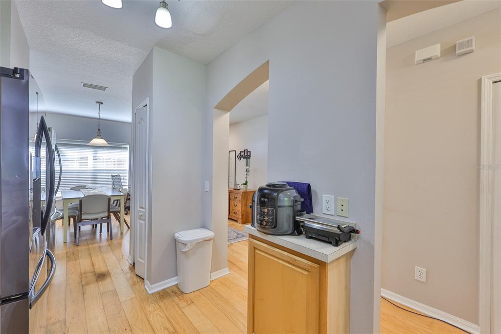 5717 Fishhawk Ridge Drive Lithia, FL 33547 - Photo 13 of 52