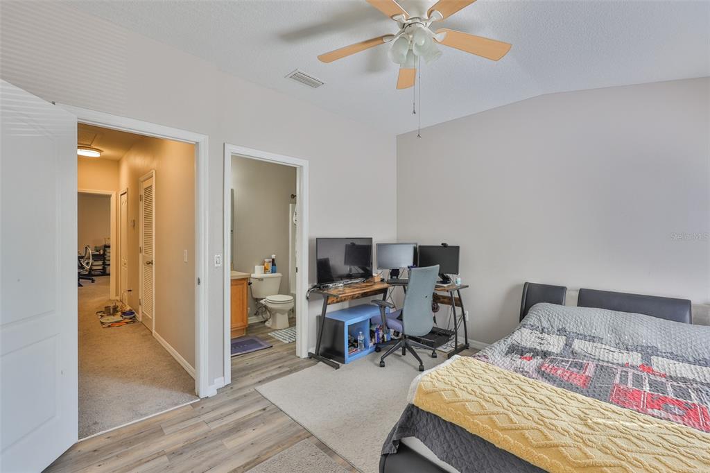 5717 Fishhawk Ridge Drive Lithia, FL 33547 - Photo 23 of 52