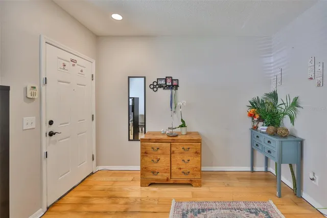 $237,000 | 5717 Fishhawk Ridge Drive, Lithia, FL 33547