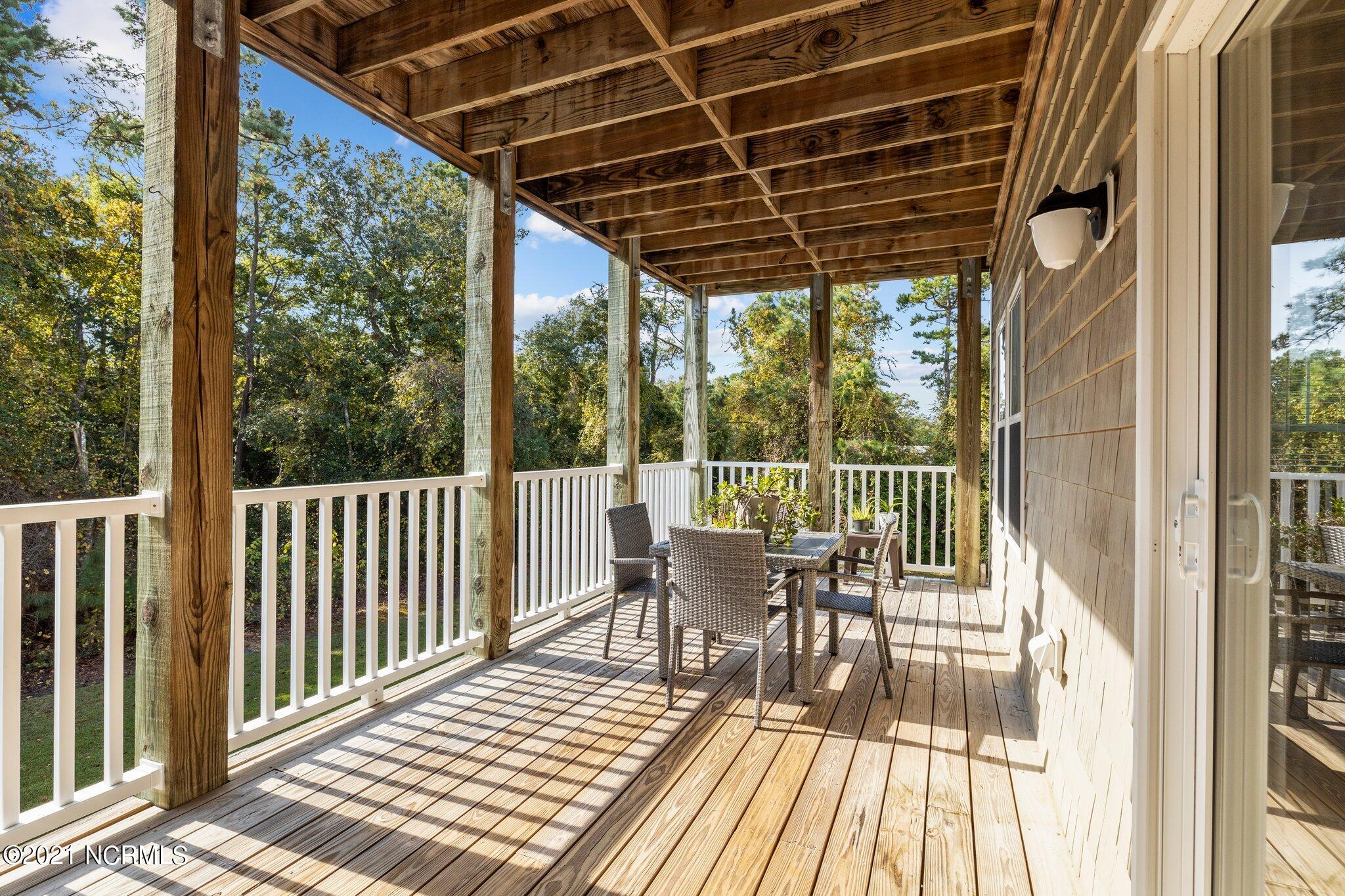 100 Lighthouse Lane, Unit B2 Cedar Point, NC 28584 - Photo 23 of 32 large-3590848d-c225-4bda-9442-713cfe2ae7