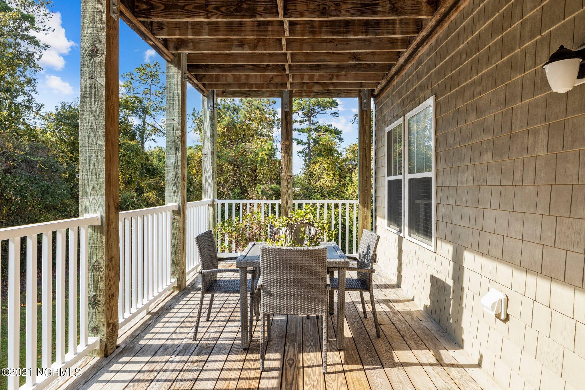 100 Lighthouse Lane, Unit B2 Cedar Point, NC 28584 - Photo 25 of 32 large-d4c5b164-5f5f-44ff-a27e-84952c125d