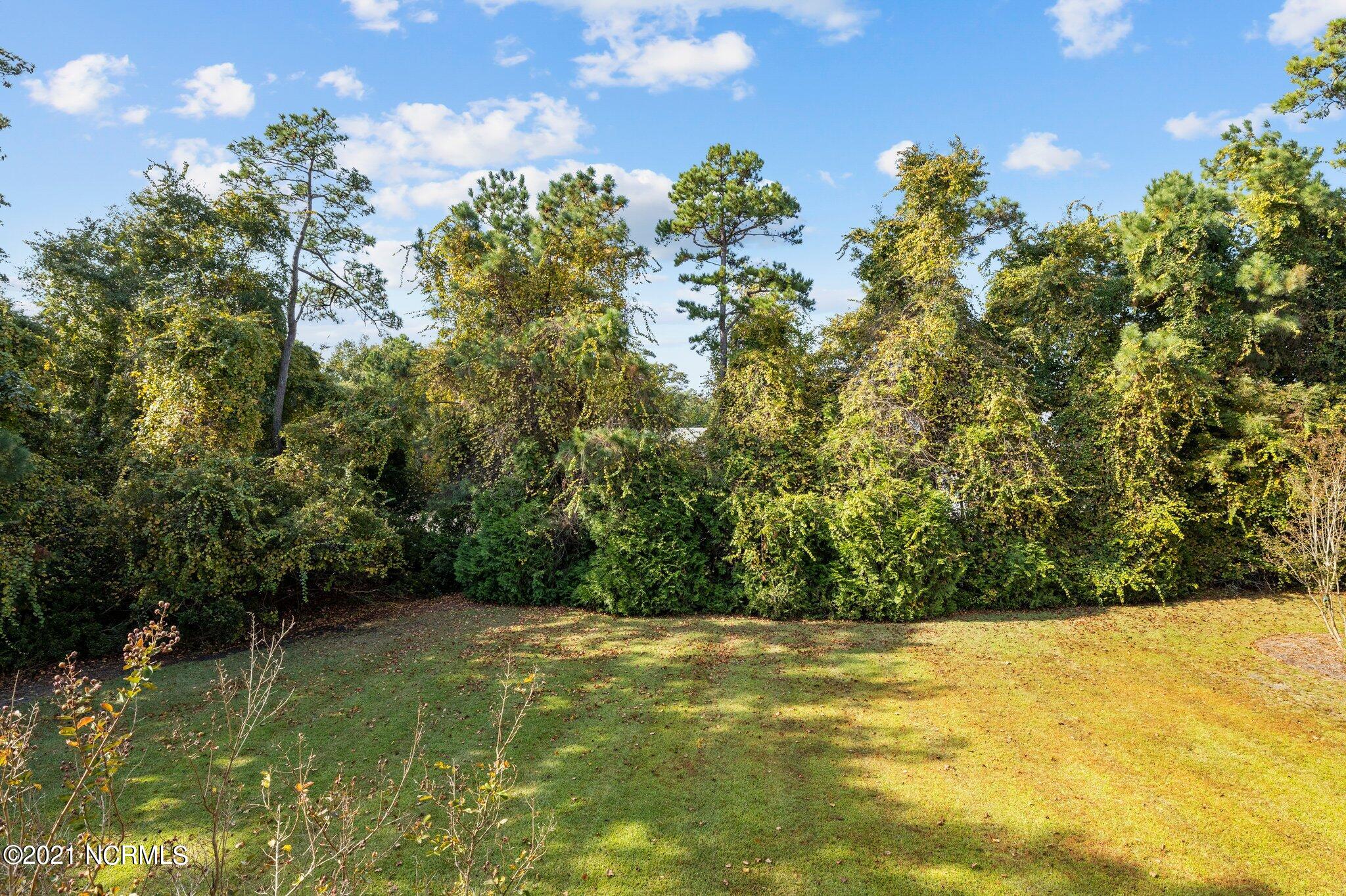 100 Lighthouse Lane, Unit B2 Cedar Point, NC 28584 - Photo 27 of 32 large-9a1ff71e-92c2-4974-8a03-79d52c7e8d