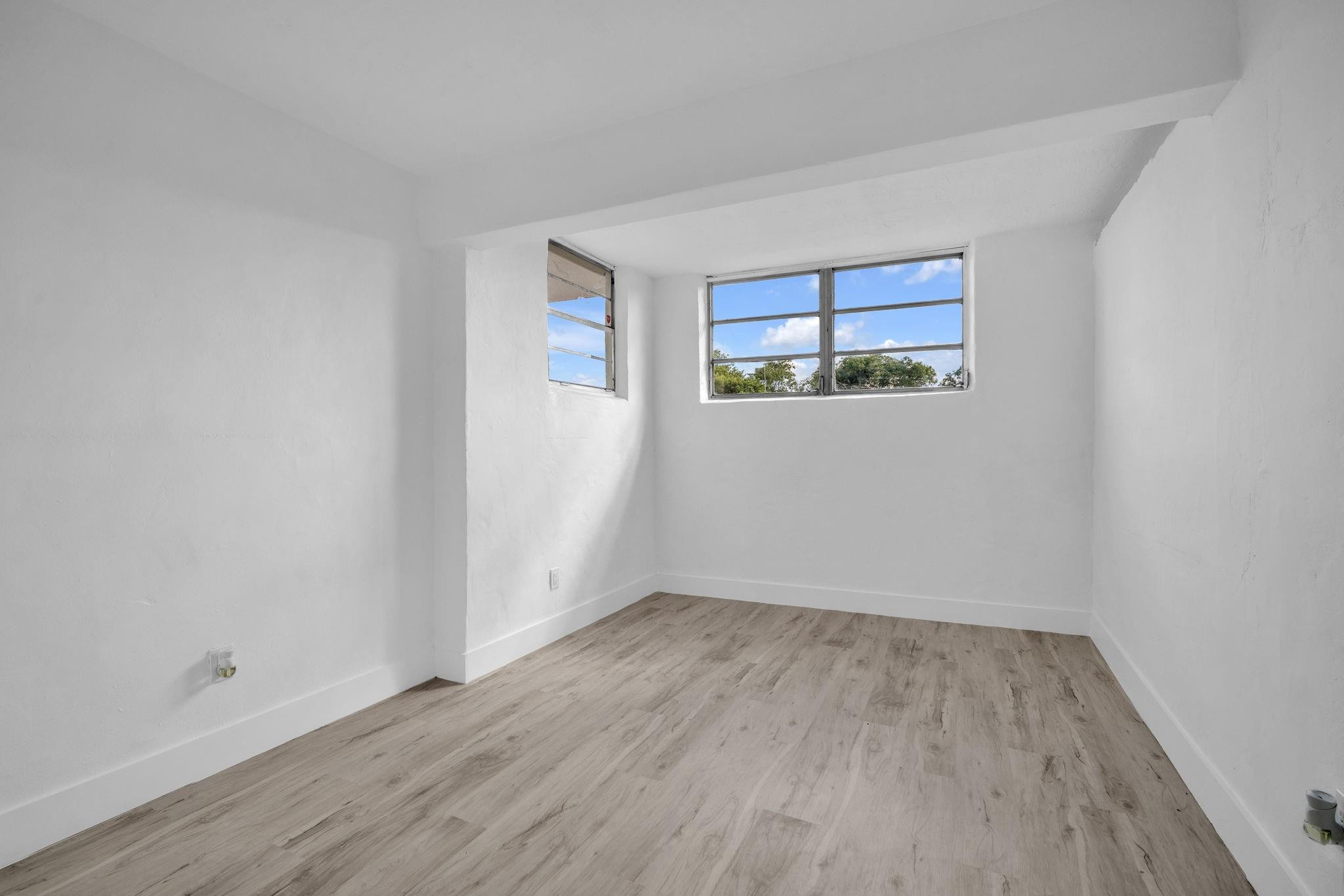 4911 Northwest 16th Street Lauderhill, FL 33313 - Photo 29 of 48 Photo 29