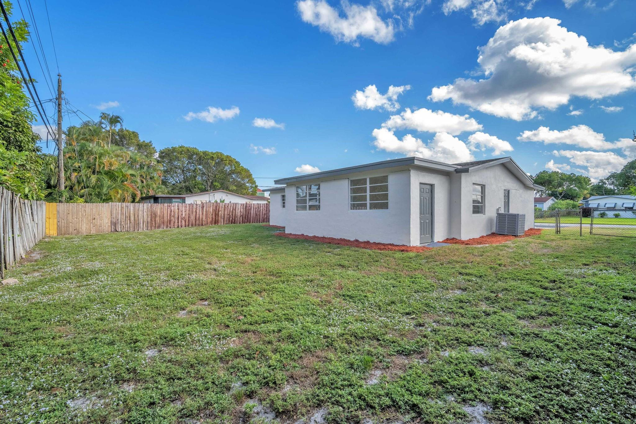 4911 Northwest 16th Street Lauderhill, FL 33313 - Photo 34 of 48 Photo 34