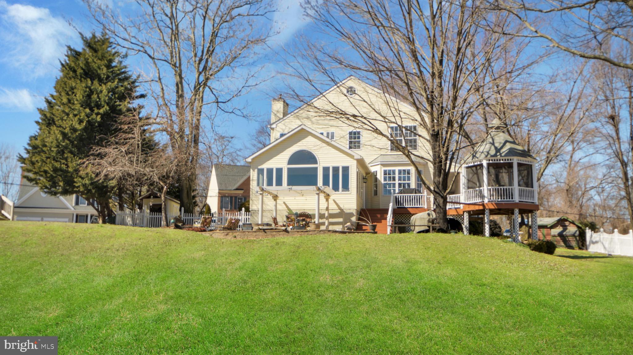 78 Johnson Road Pasadena, MD 21122 - Photo 11 of 40 Gallery Image 11