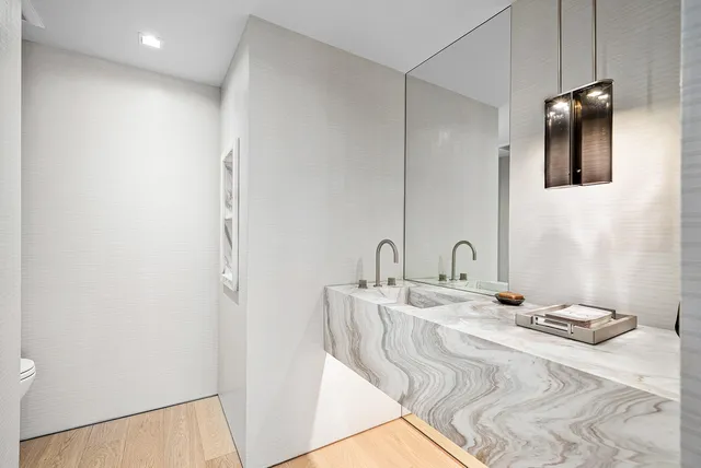 $7,150,000 | 3100 South Ocean Boulevard, Unit 203S, Palm Beach, FL 33480