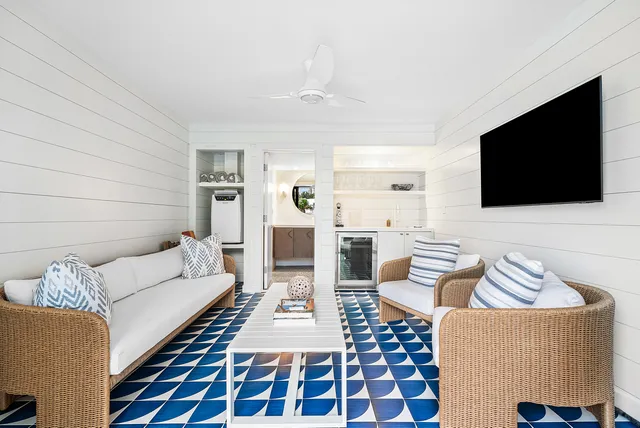 $7,150,000 | 3100 South Ocean Boulevard, Unit 203S, Palm Beach, FL 33480