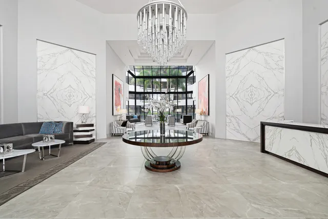 $7,150,000 | 3100 South Ocean Boulevard, Unit 203S, Palm Beach, FL 33480