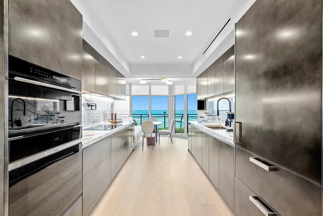 $7,150,000 | 3100 South Ocean Boulevard, Unit 203S, Palm Beach, FL 33480