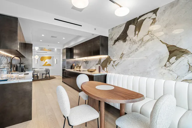 $7,150,000 | 3100 South Ocean Boulevard, Unit 203S, Palm Beach, FL 33480