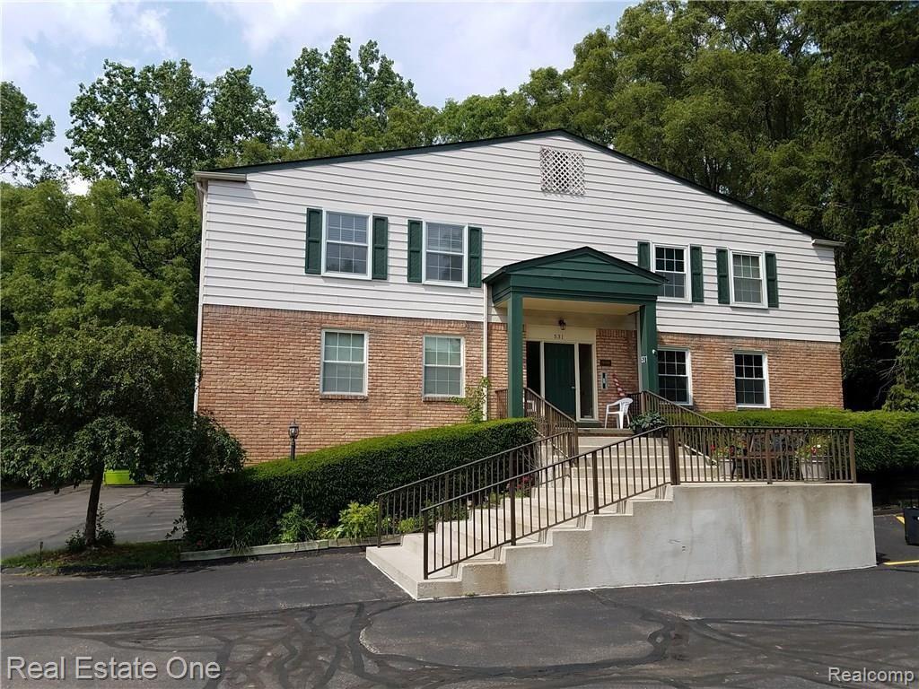 531 East University Drive, Unit 68 Rochester, MI 48307 - Photo 1 of 14