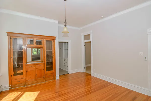 $2,800 | 1441 West Warner Avenue, Unit 1, Chicago, IL 60613