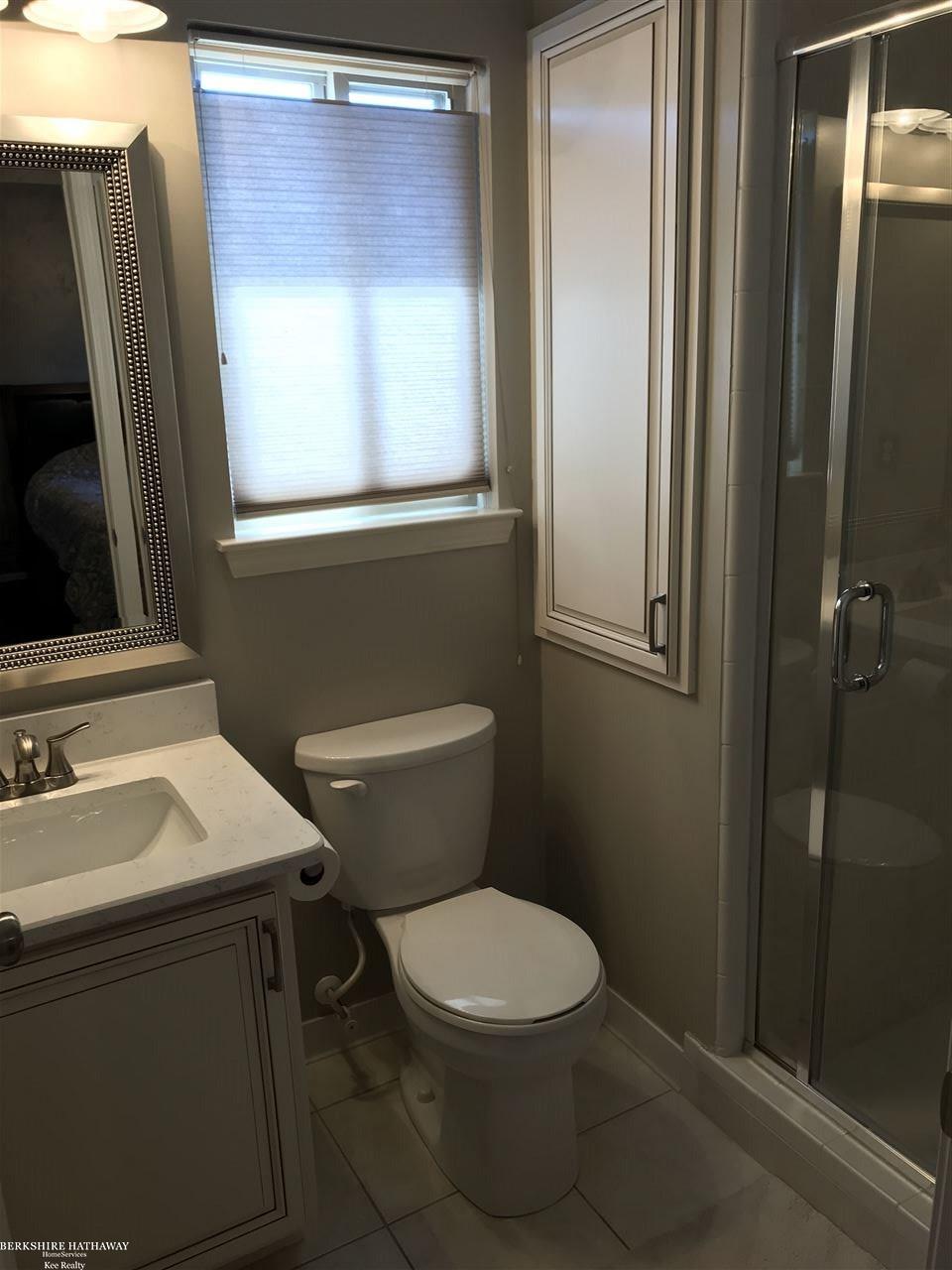 55337 Raspberry Drive Macomb, MI 48042 - Photo 39 of 55 Master bath