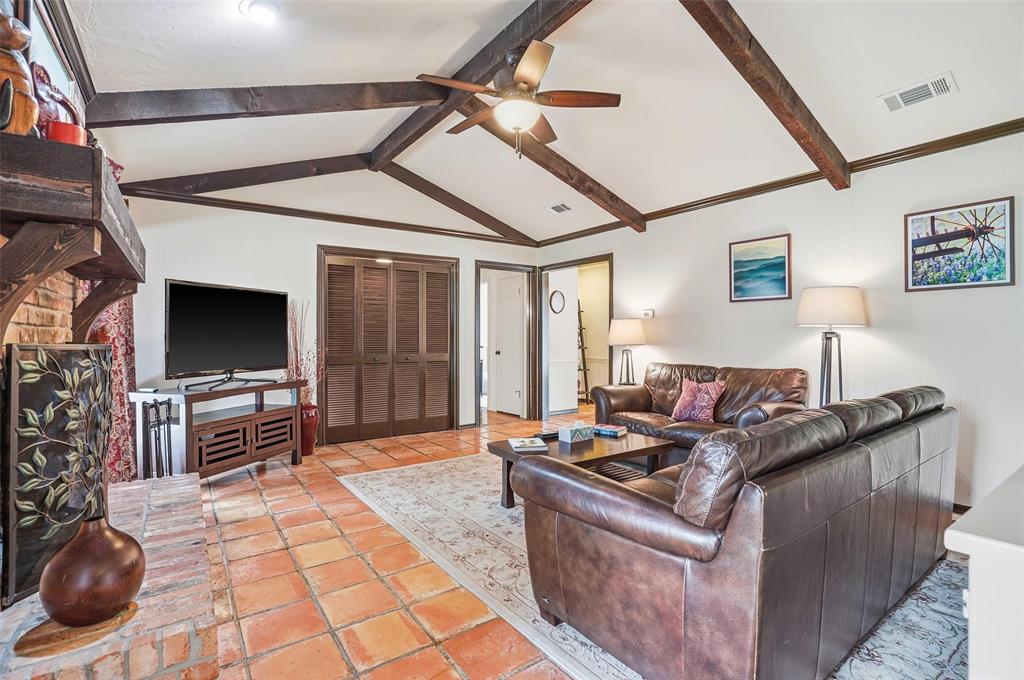 7208 Tamarack Road Benbrook, TX 76116 - Photo 12 of 39