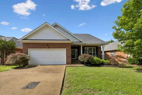 $599,900 | 6127 Brentwood Chase Drive, Brentwood, TN 37027