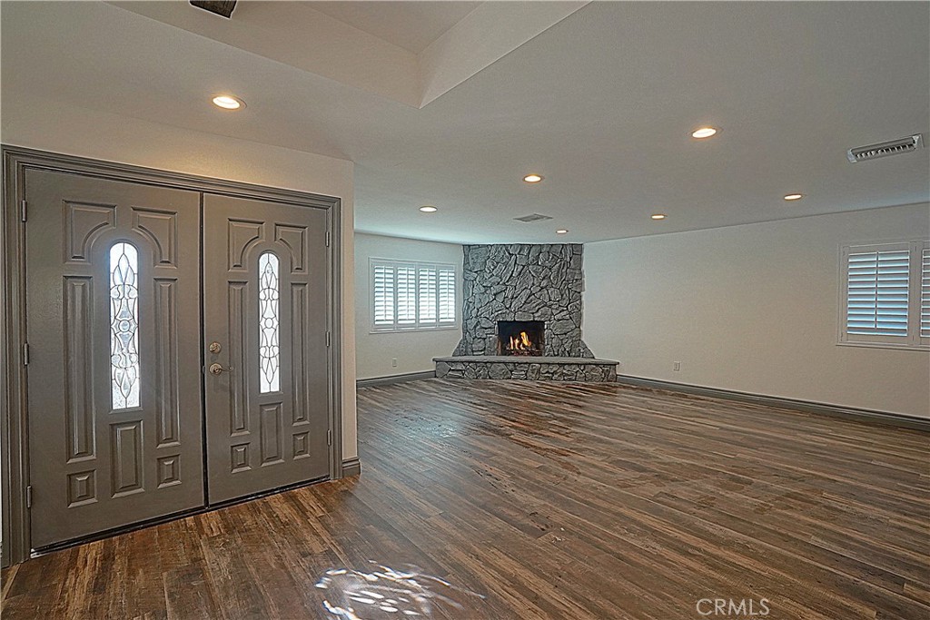 16100 Gamble Avenue Riverside, CA 92508 - Photo 3 of 31