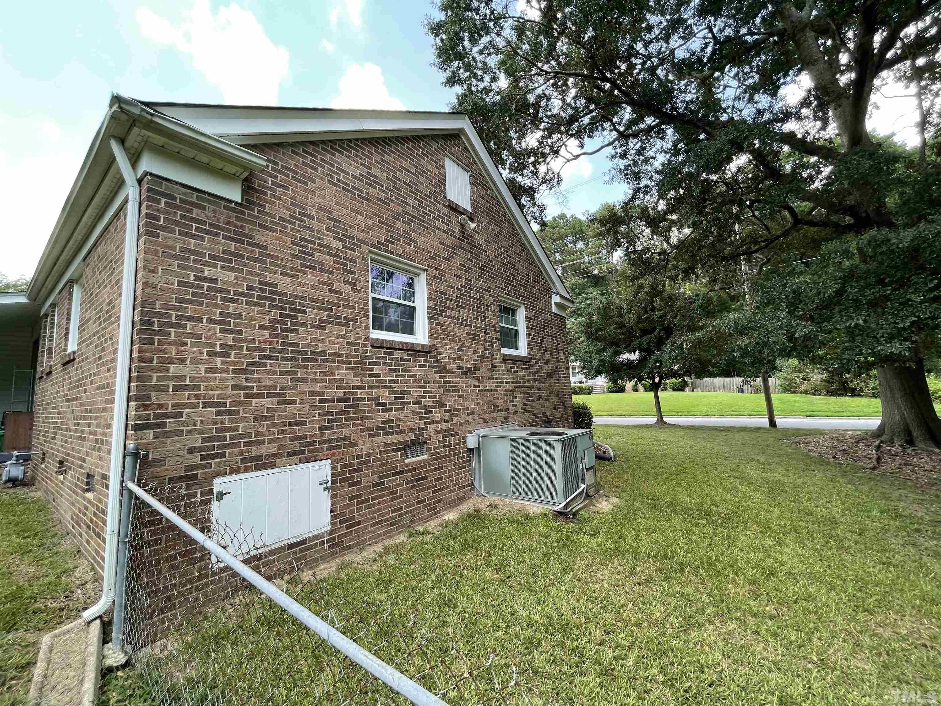 3008 Little John Road Raleigh, NC 27610 - Photo 4 of 7