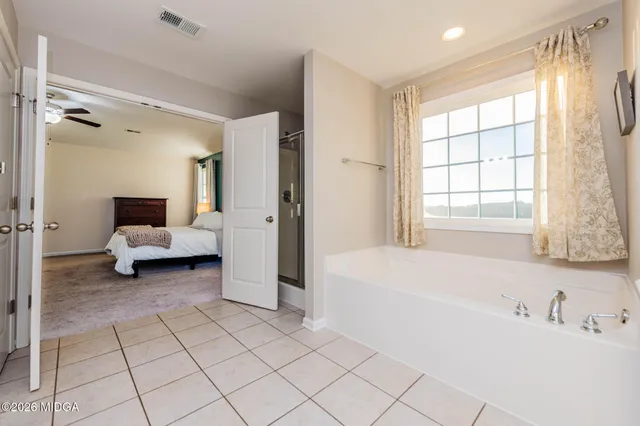 $354,000 | 404 Rolling Acres Drive, Kathleen, GA 31047