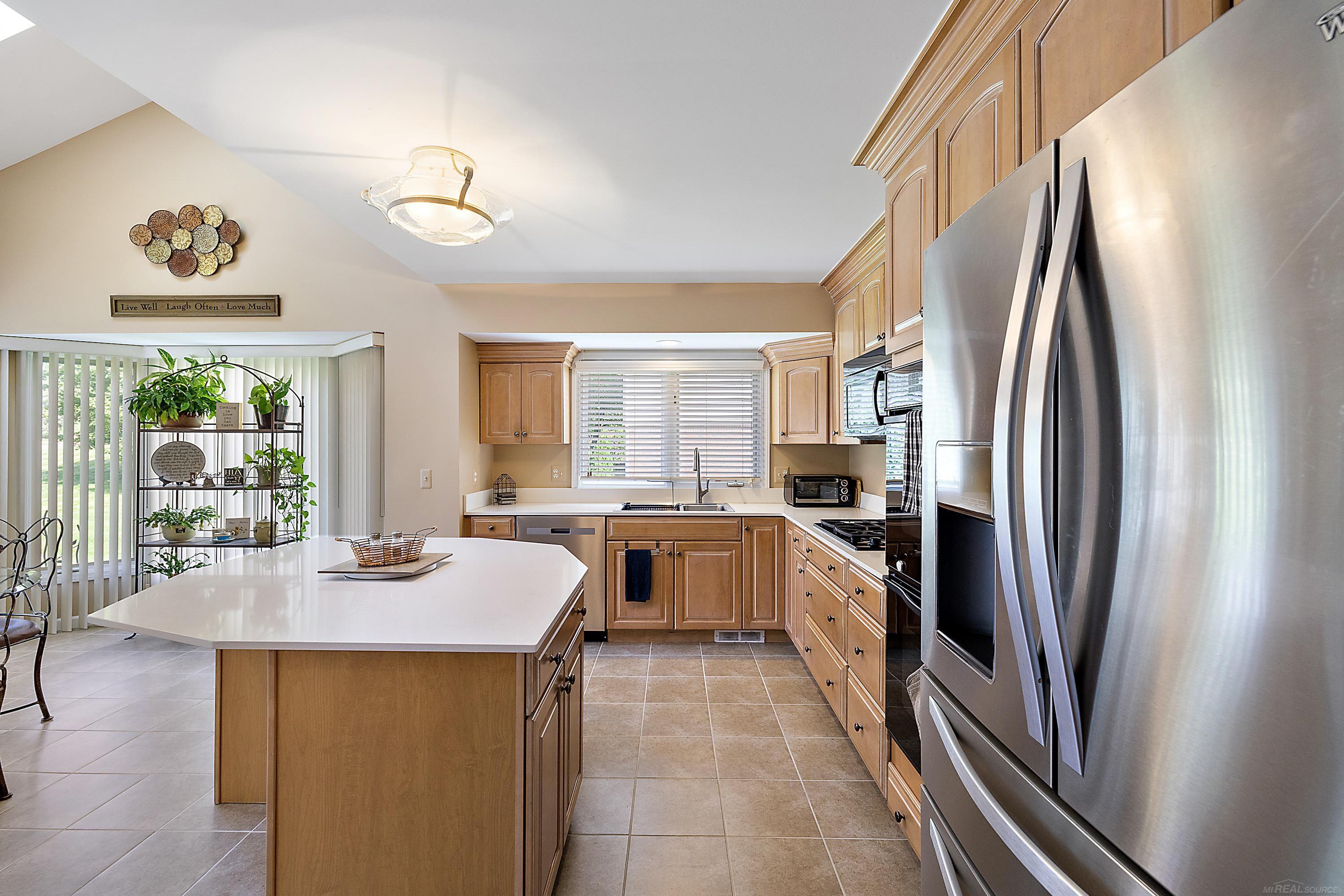 1039 Bloomview Circle Rochester, MI 48307 - Photo 36 of 80 Gallery Image 36