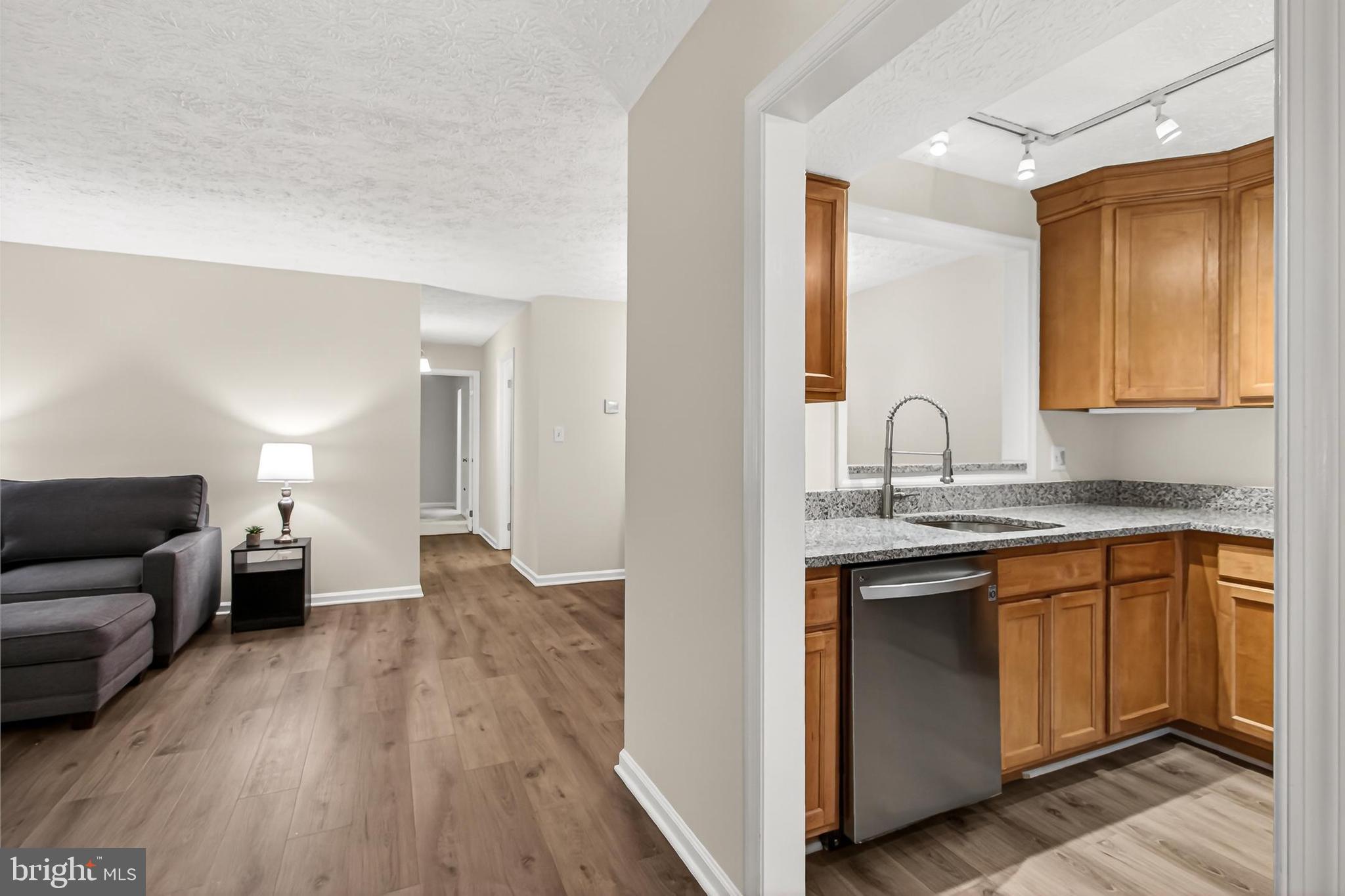 2251 Hunter's Run Drive, Unit 2251 Reston, VA 20191 - Photo 6 of 54