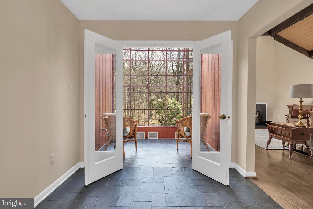 1493 Smith Run Road Bentonville, VA 22610 - Photo 11 of 40 Sun-filled entrance foyer