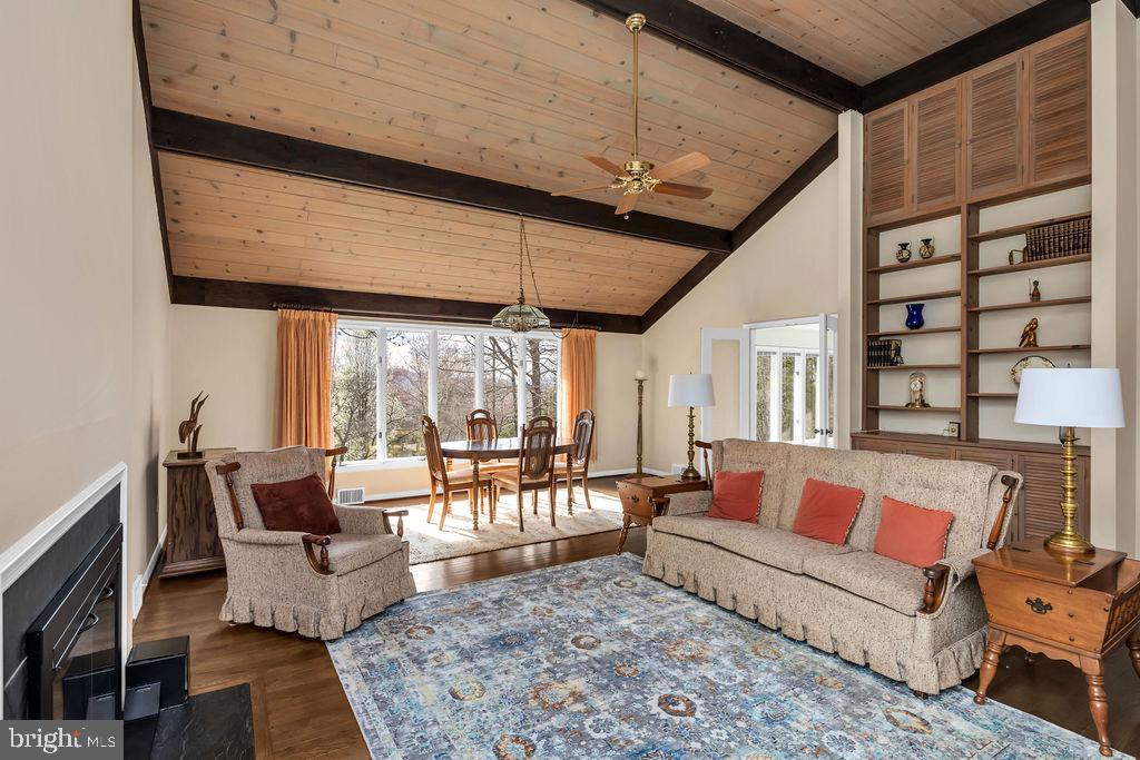 1493 Smith Run Road Bentonville, VA 22610 - Photo 14 of 40 Gallery Image 14