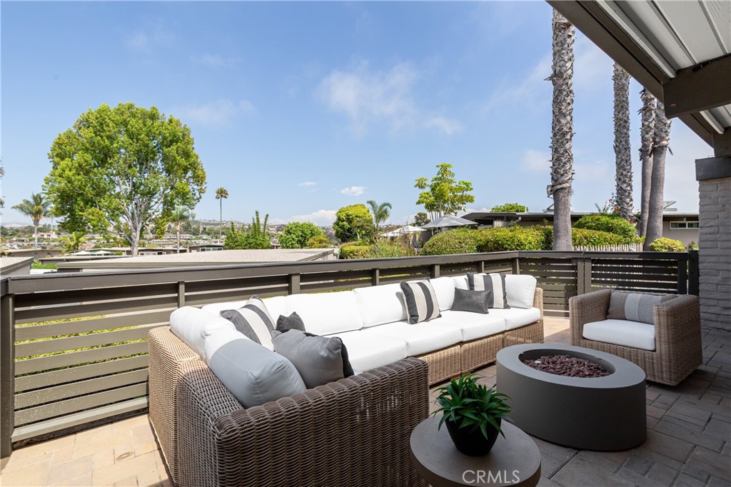 202 Del Gado Road San Clemente, CA 92672 - Photo 12 of 16