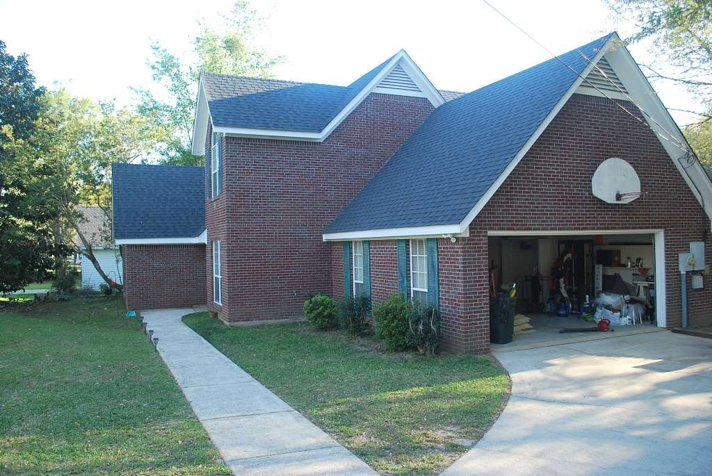 142 Robbins Boulevard Daphne, AL 36526 - Photo 38 of 39 Side