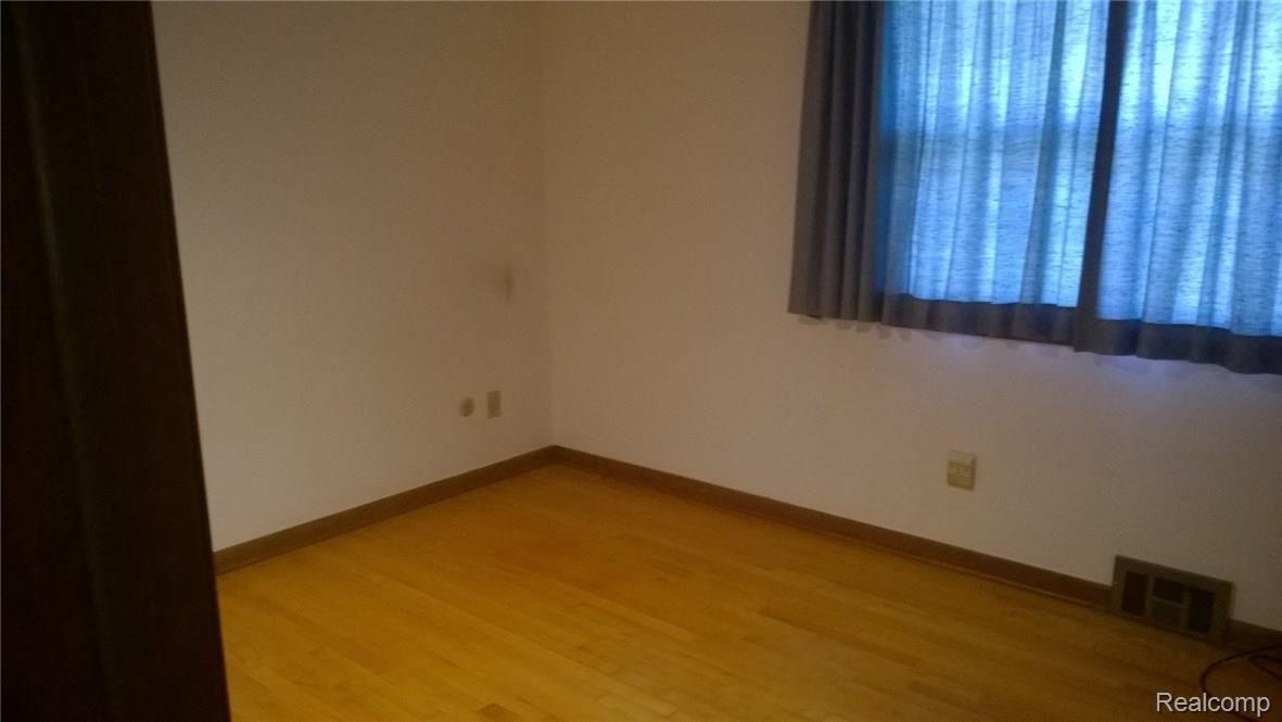 54099 Mound Road Utica, MI 48316 - Photo 27 of 42 WP_20160505_018.jpg