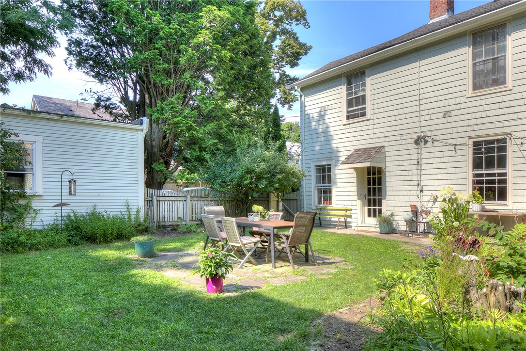 24 Old Beach Road Newport, RI 02840 - Photo 20 of 24