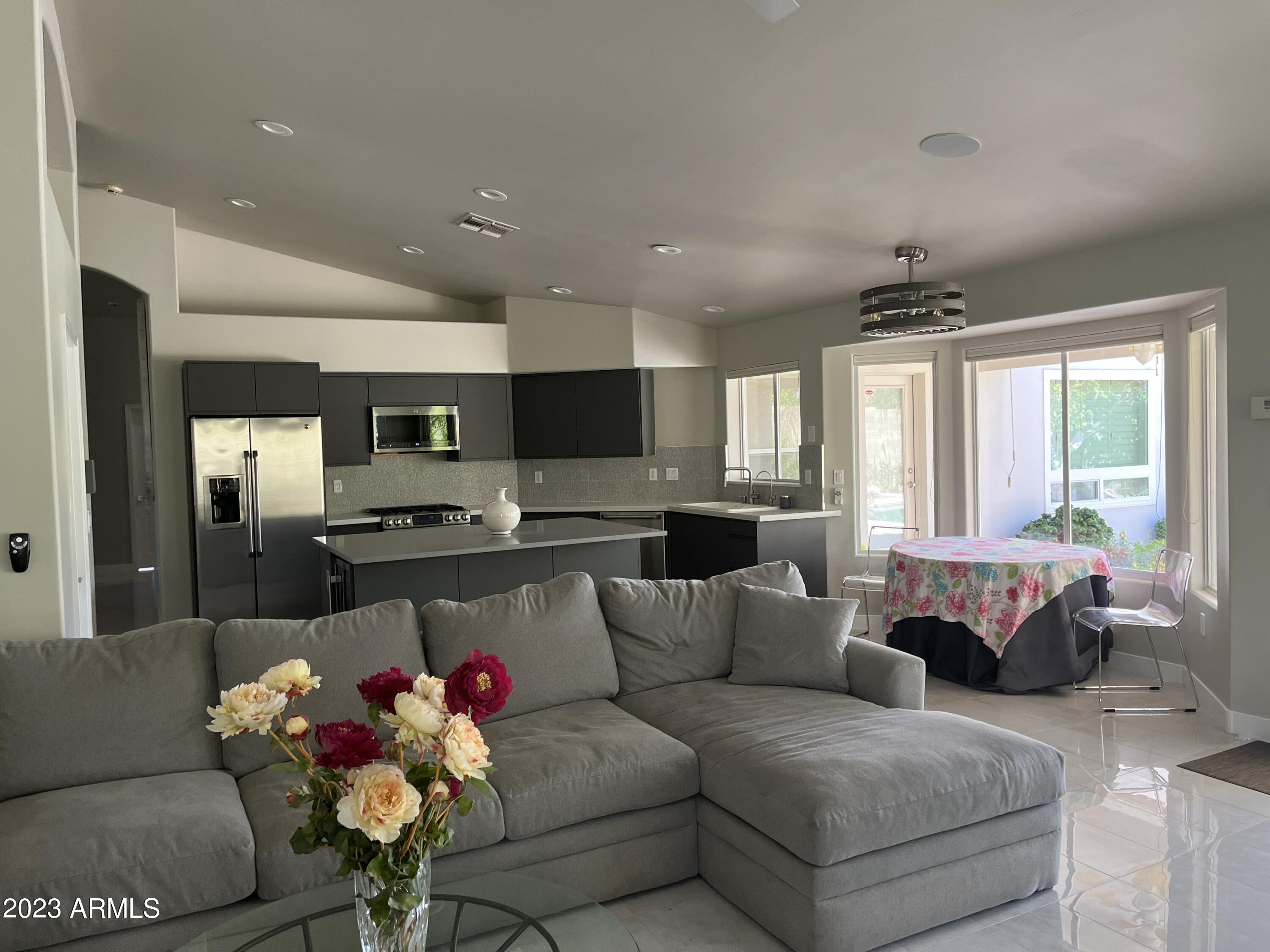 2629 East Mountain View Road Phoenix, AZ 85028 - Photo 17 of 28 903B65C4-93B3-4670-BC37-1CDB061512D8