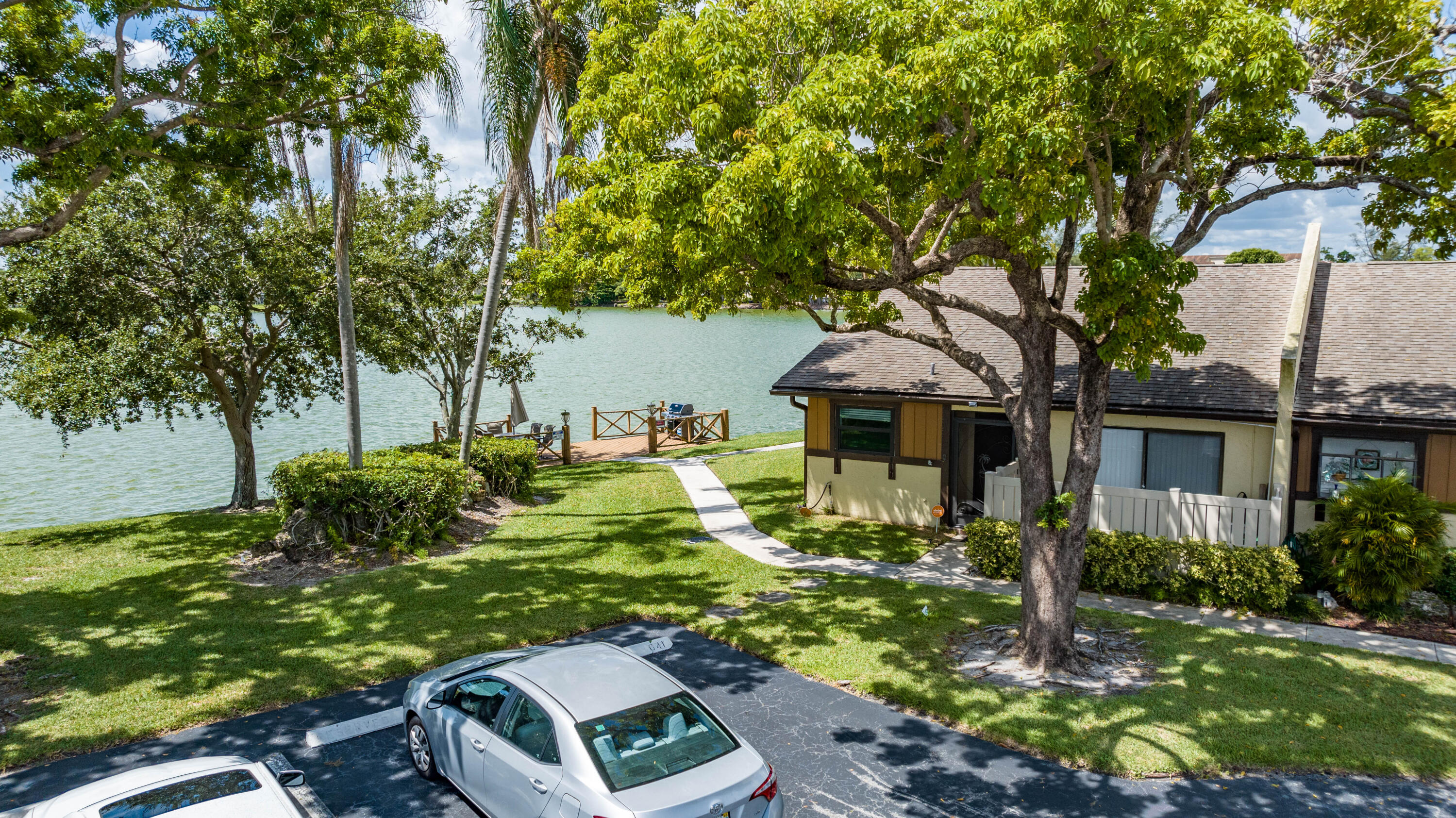 639 Banks Road Margate, FL 33063 - Photo 2 of 44 Lake Villa Exterior