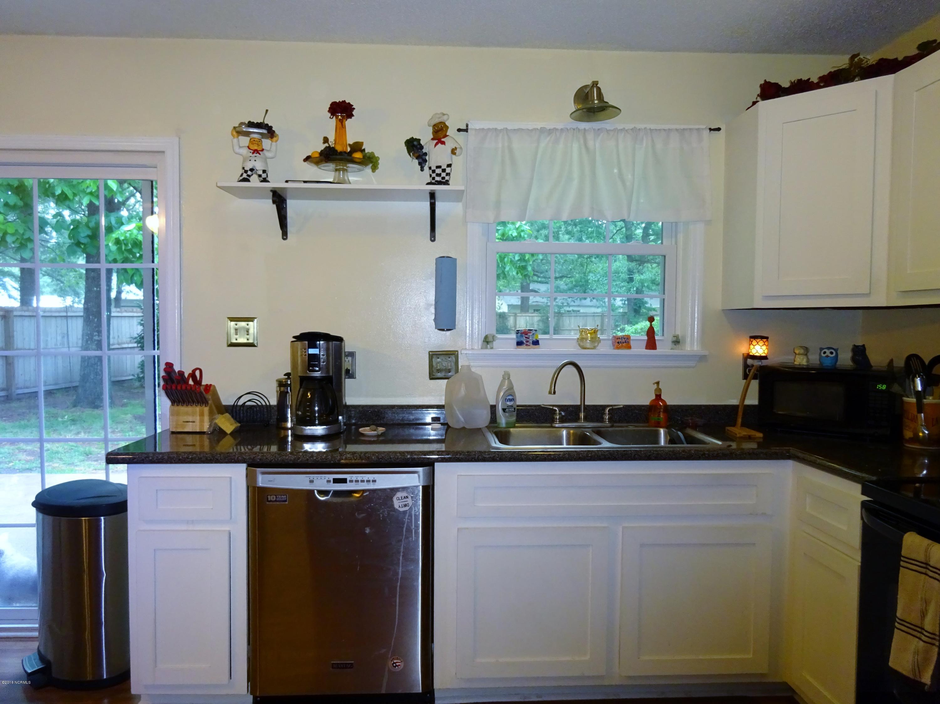 238 Bannermans Mill Road Richlands, NC 28574 - Photo 9 of 32 DSC07170