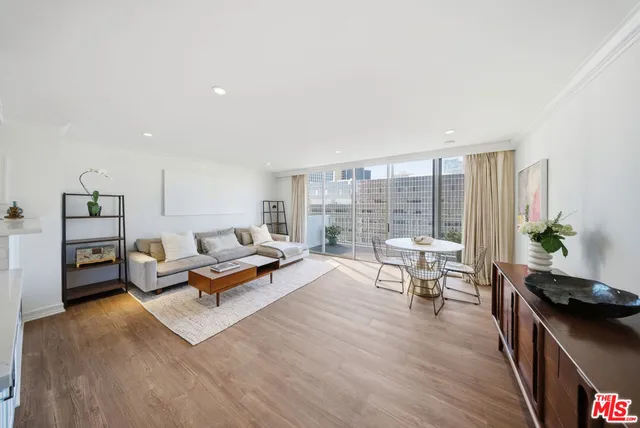 $4,595 | 2160 Century Hill, Unit 910, Los Angeles, CA 90067