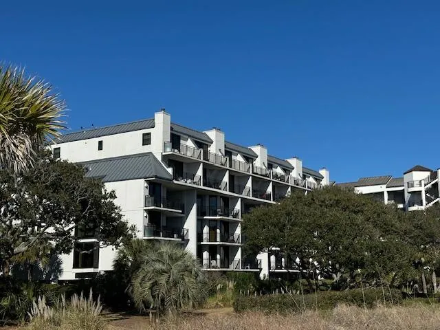 $120,000 | 7600 Palmetto (shipwatch Villas) Dr Isle, Unit D 124, Isle of Palms, SC 29451