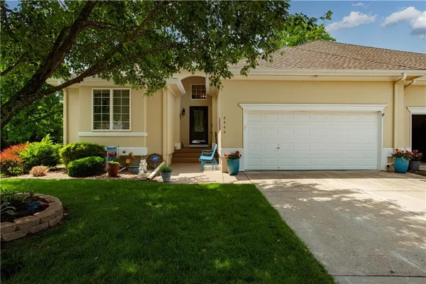 $399,500 | 4446 South Davidson Drive, Independence, MO 64055