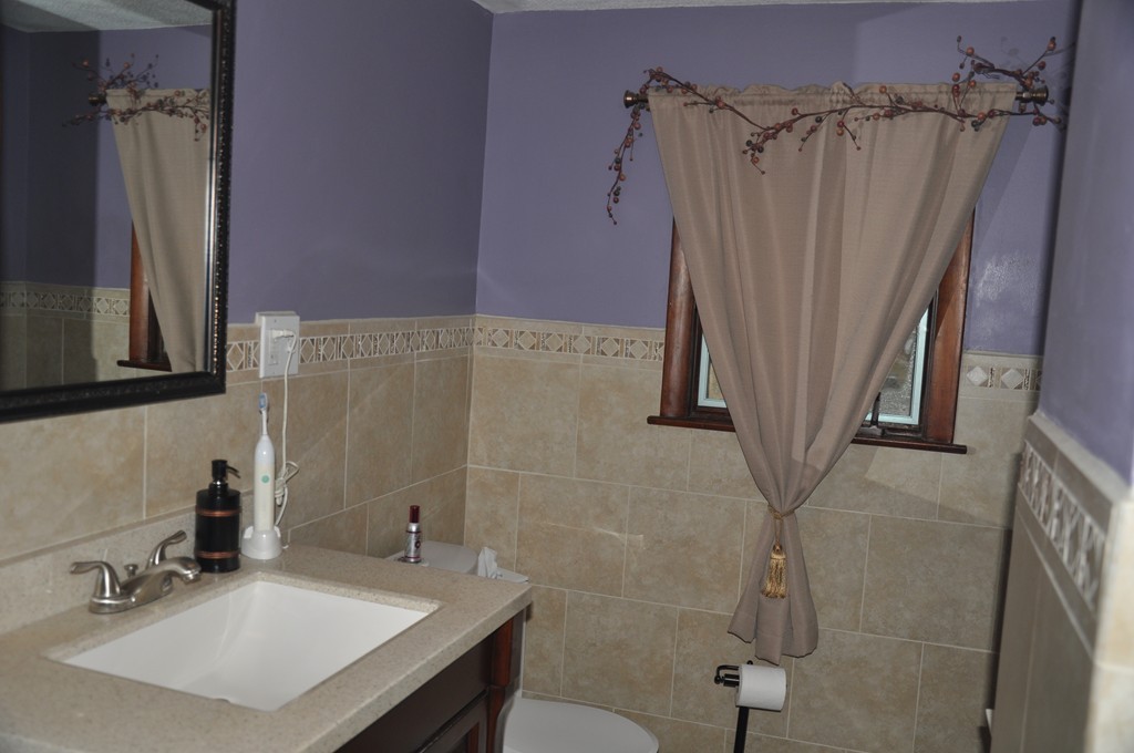 5 Larson Road Wilmington, MA 01887 - Photo 13 of 30 Gallery Image 13