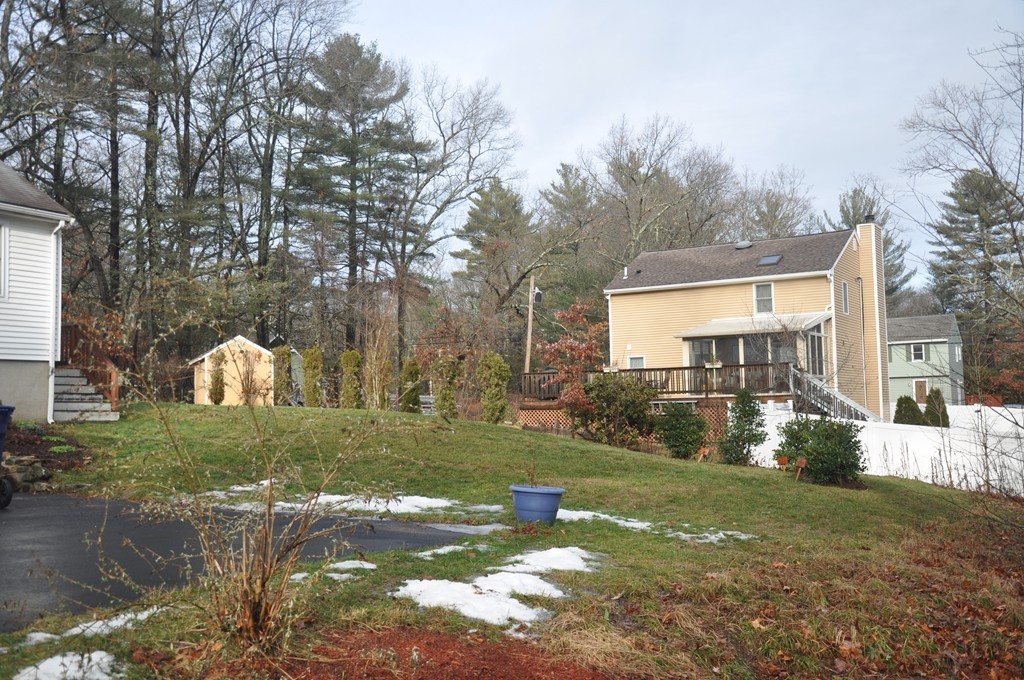 5 Larson Road Wilmington, MA 01887 - Photo 20 of 30 Gallery Image 20