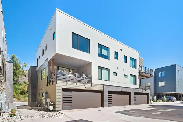 $11,500 | 22842 Two Rivers Road, Unit 100, Basalt, CO 81621