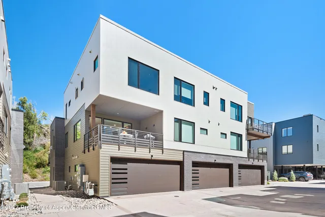 $11,500 | 22842 Two Rivers Road, Unit 100, Basalt, CO 81621