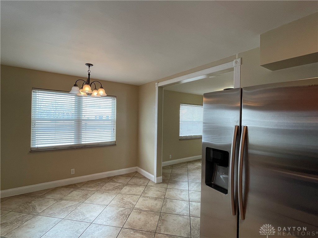 5270 Marshall Road Centerville, OH 45429 - Photo 8 of 28
