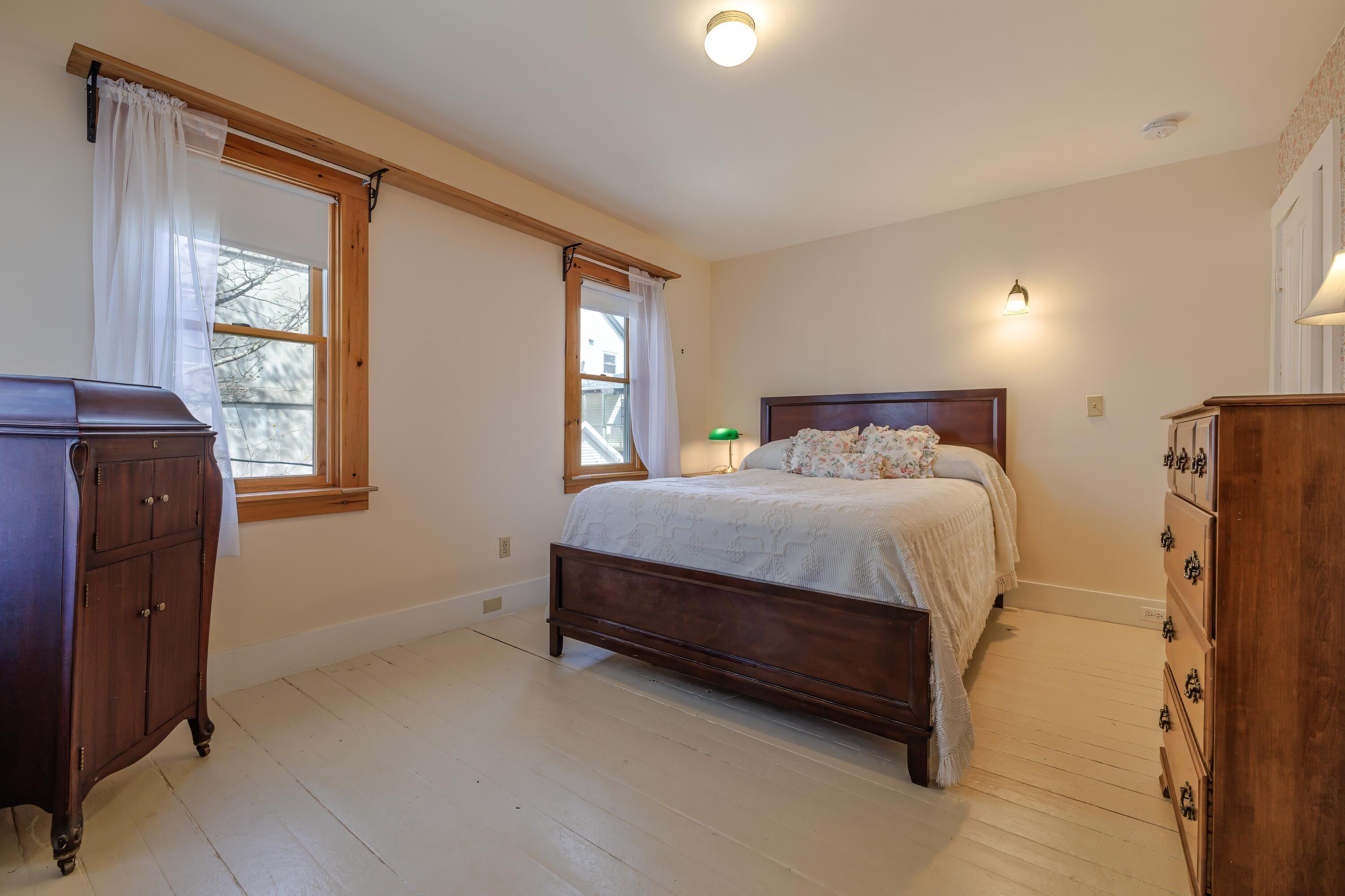 6 Sea Street Mount Desert, ME 04662 - Photo 27 of 100 Bedroom