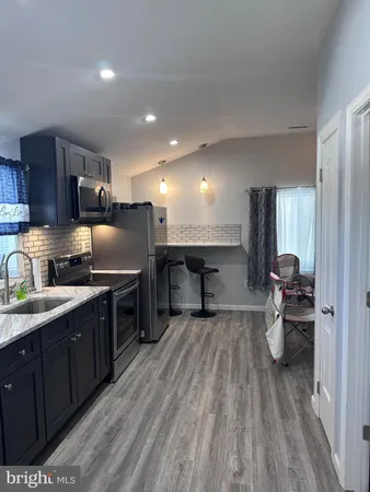 $1,600 | 902 B Edgerly Road, Glen Burnie, MD 21060