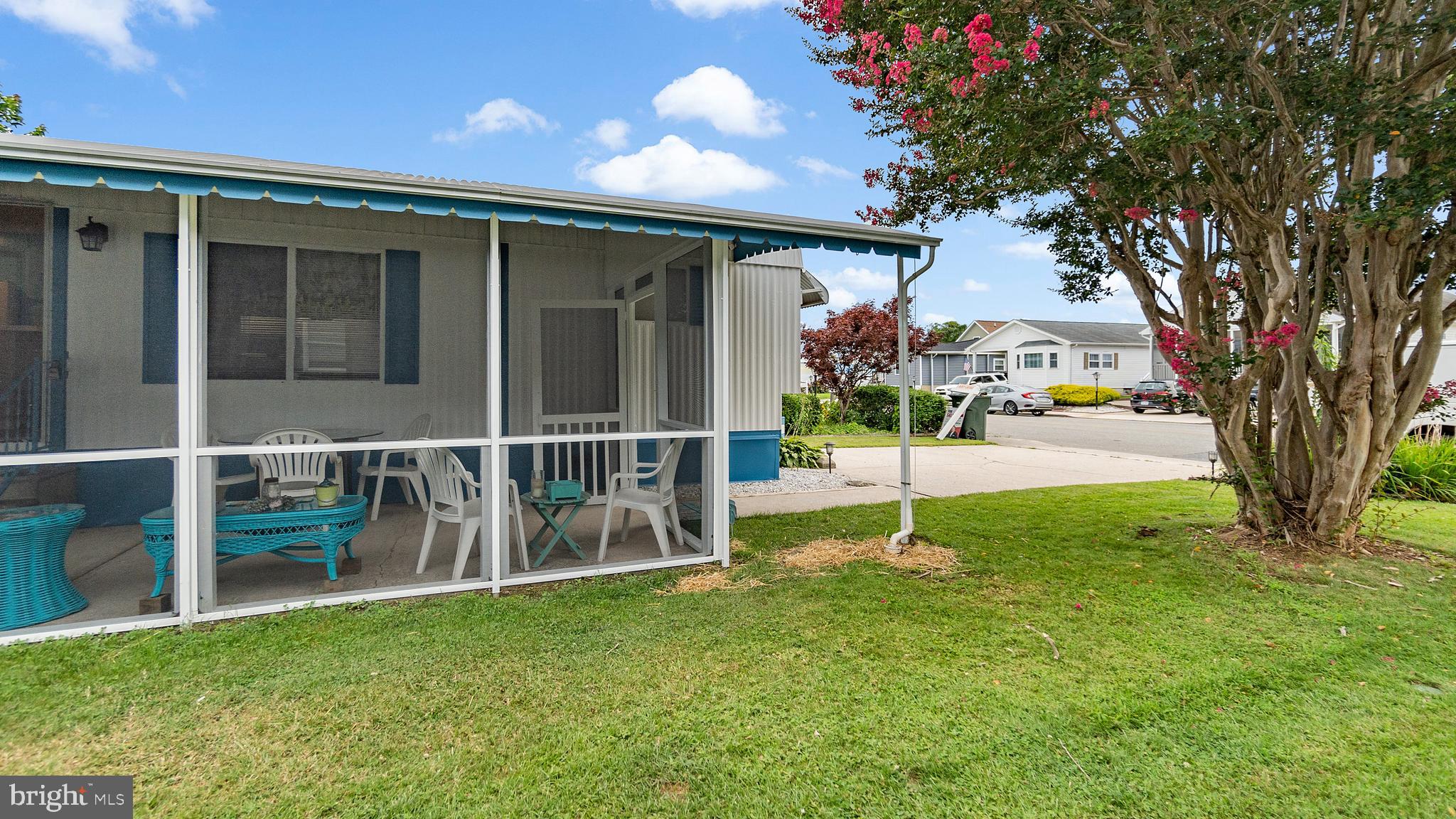 13324 Nantucket Road Ocean City, MD 21842 - Photo 3 of 45 a house view with a garden space