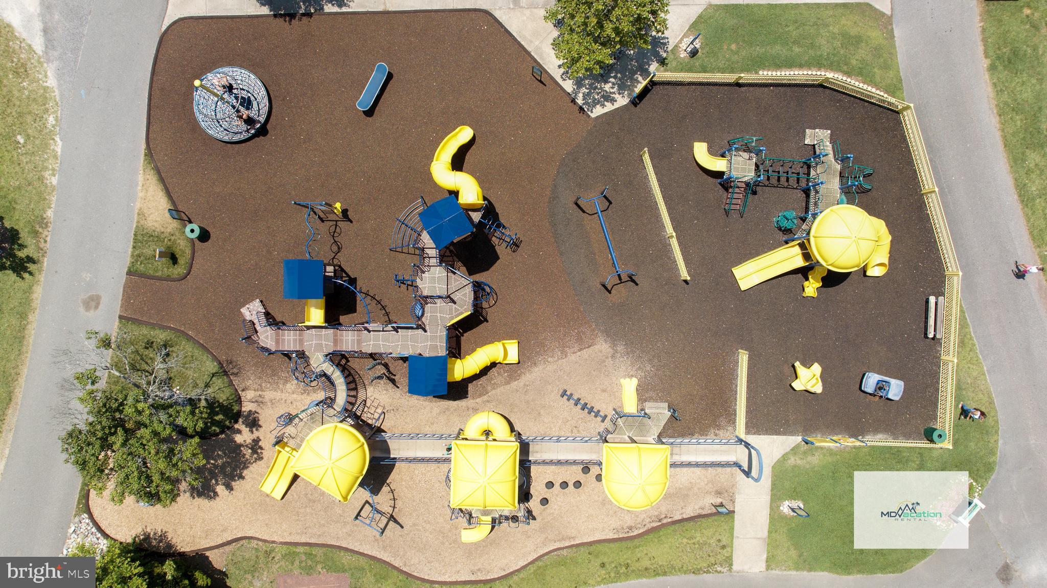 13324 Nantucket Road Ocean City, MD 21842 - Photo 44 of 45 an aerial view of a swimming pool