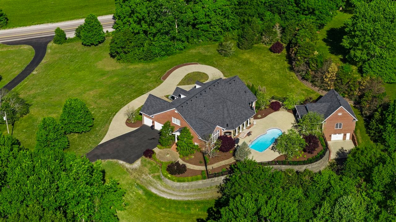 1088 Greensburg Road Edmonton, KY 42129 - Photo 2 of 76 Gallery Image 2