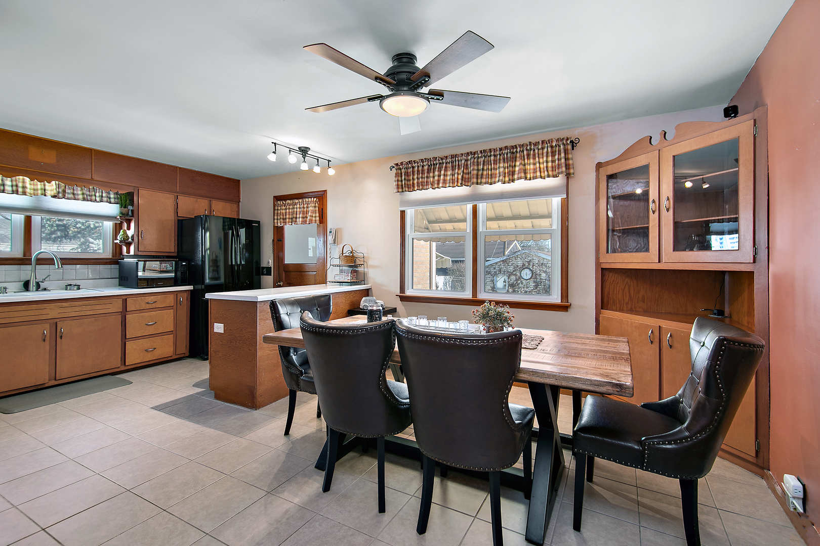 460 South Winfield Avenue Kankakee, IL 60901 - Photo 17 of 28 a view of a dining room with furniture window and outside view