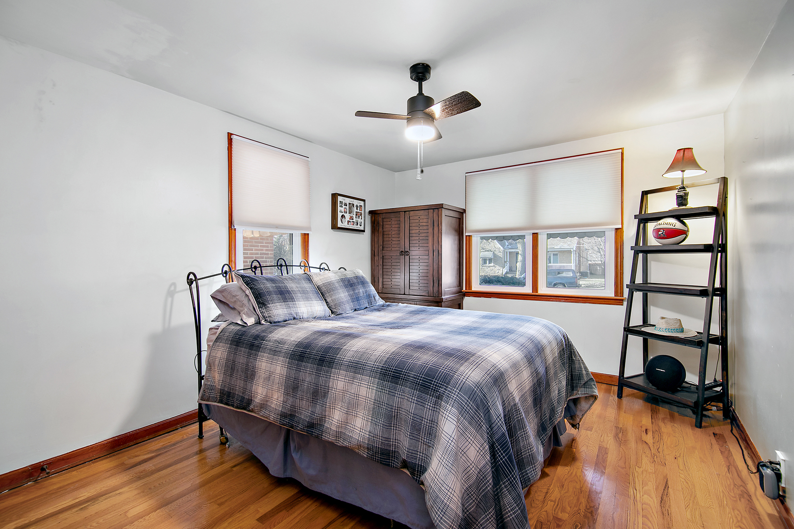 460 South Winfield Avenue Kankakee, IL 60901 - Photo 19 of 28 a bed room with a bed and a window