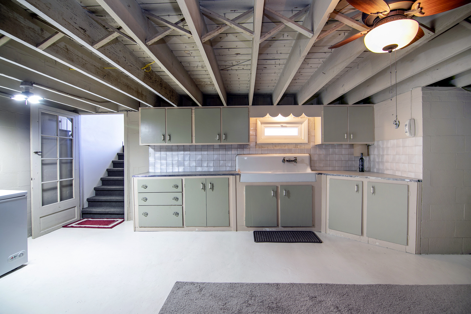 460 South Winfield Avenue Kankakee, IL 60901 - Photo 23 of 28 a kitchen with a refrigerator and a stove